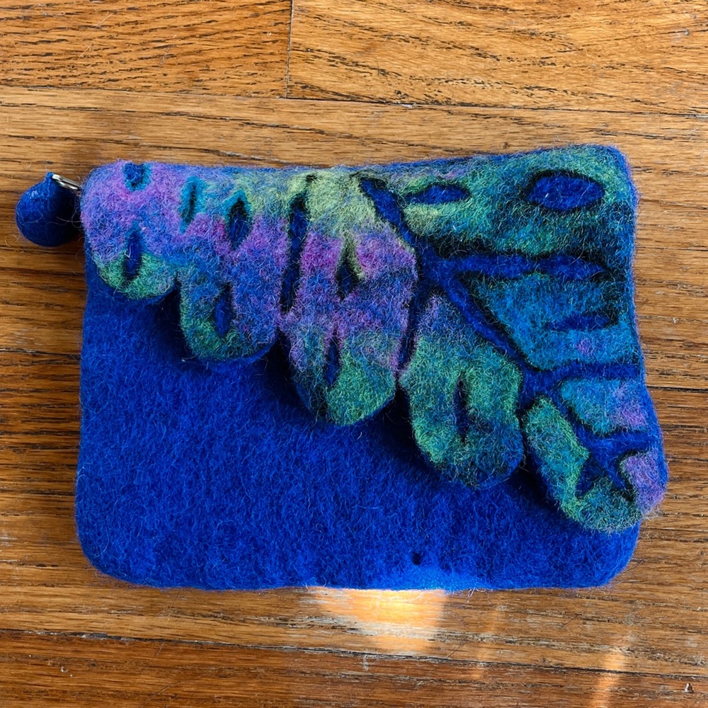 👝Blue Felted Wool Pouch